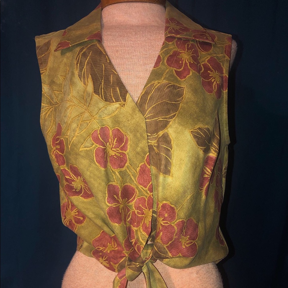 Tommy Bahama tie front shirt